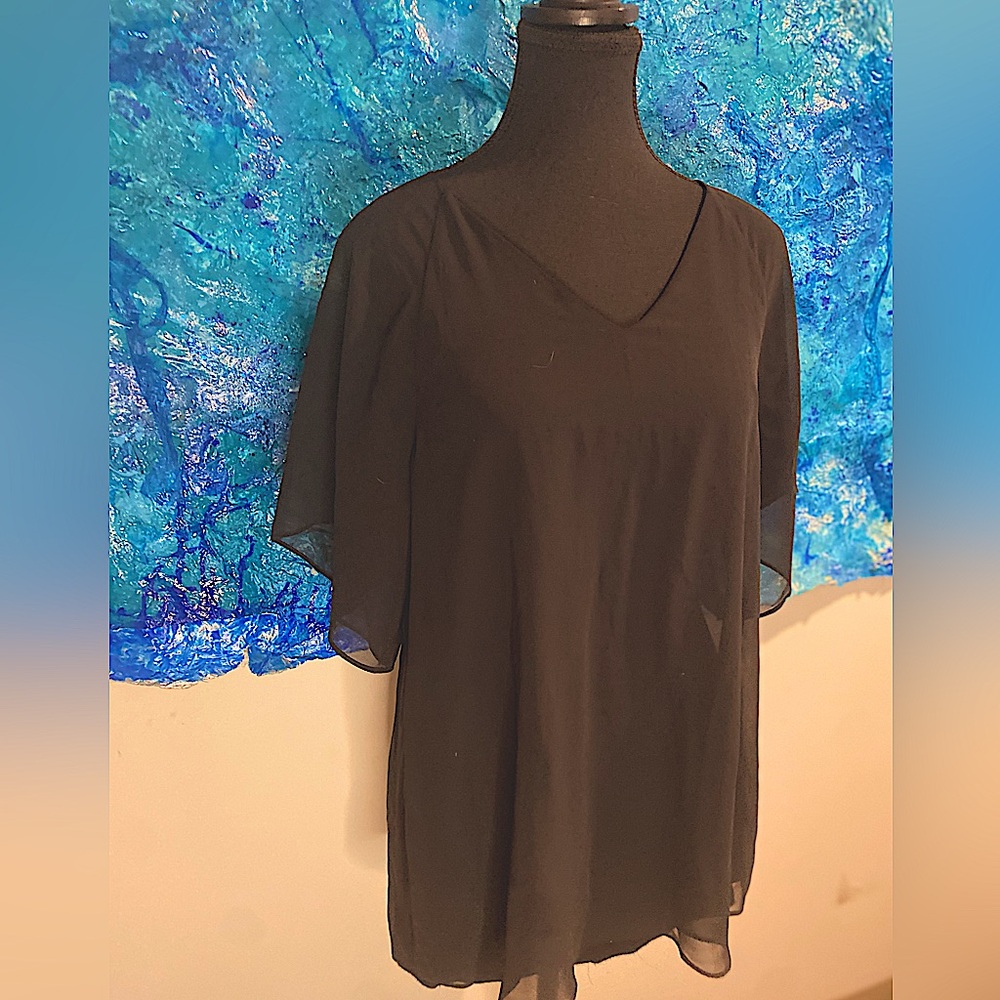 Flowy black V neck blouse